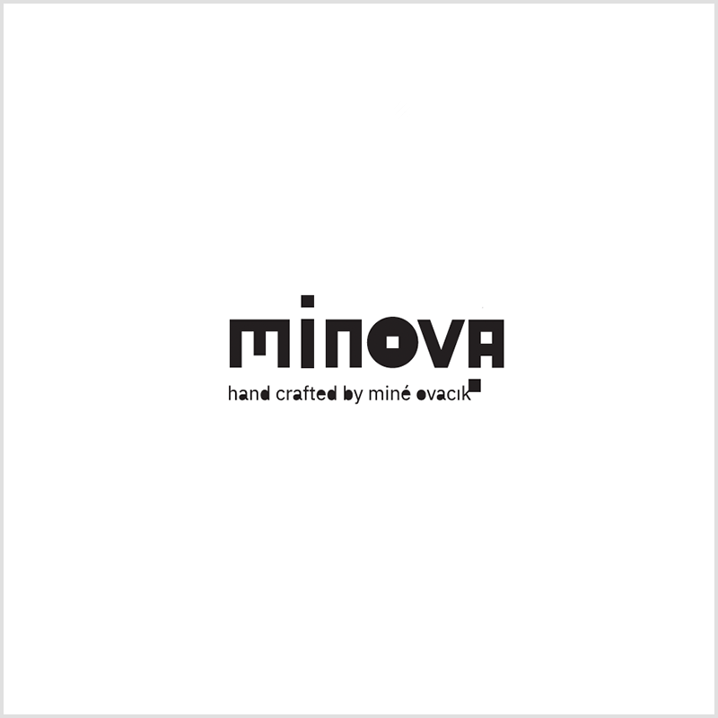 minova-handcrafted-label-1
